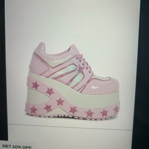 Meet your Posher, Elle